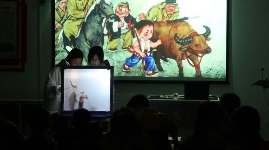 7790必发集团：双语赋能红色文化 青春力量架起国际传播桥梁